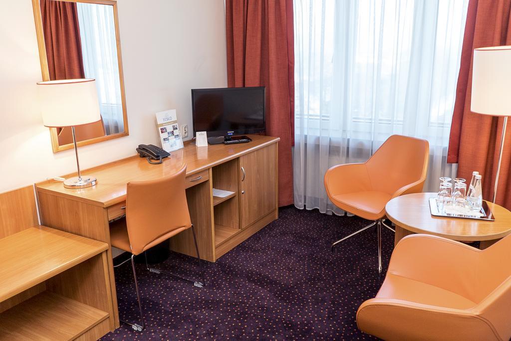 Hotel Beskid Nowy Sacz Ngoại thất bức ảnh